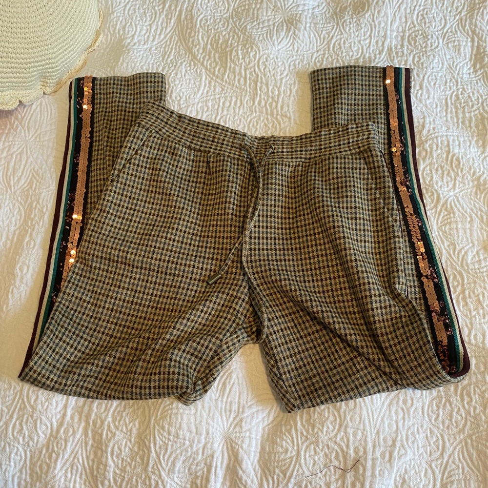 Anthropologie Maeve size xs plaid pants with stripe and sequin detail. Worn once